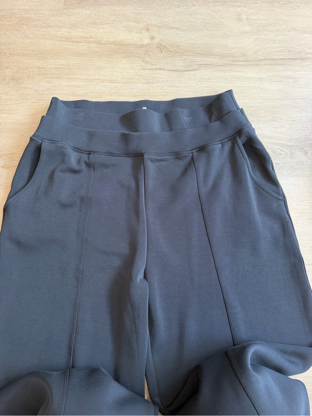 American Tall Soft Motion Wide Leg Ultra High Rise Pant Black Size XL Extra Tall - Picture 5 of 9